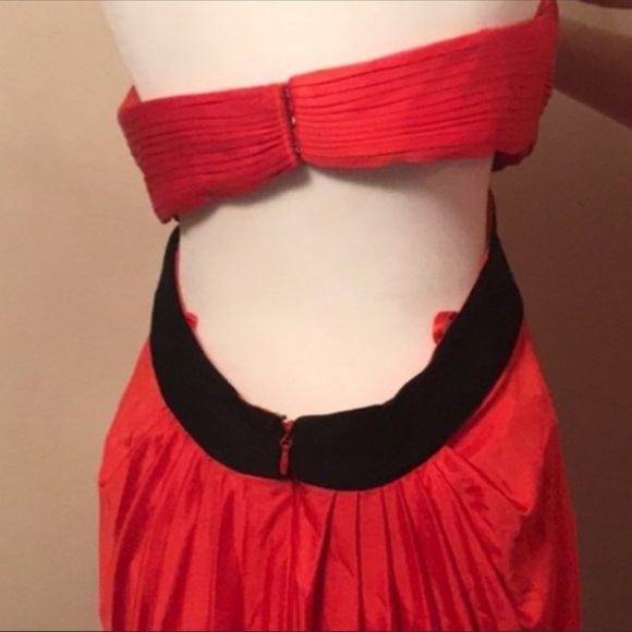 BCBG dress Satin like material - Picture 5 of 5